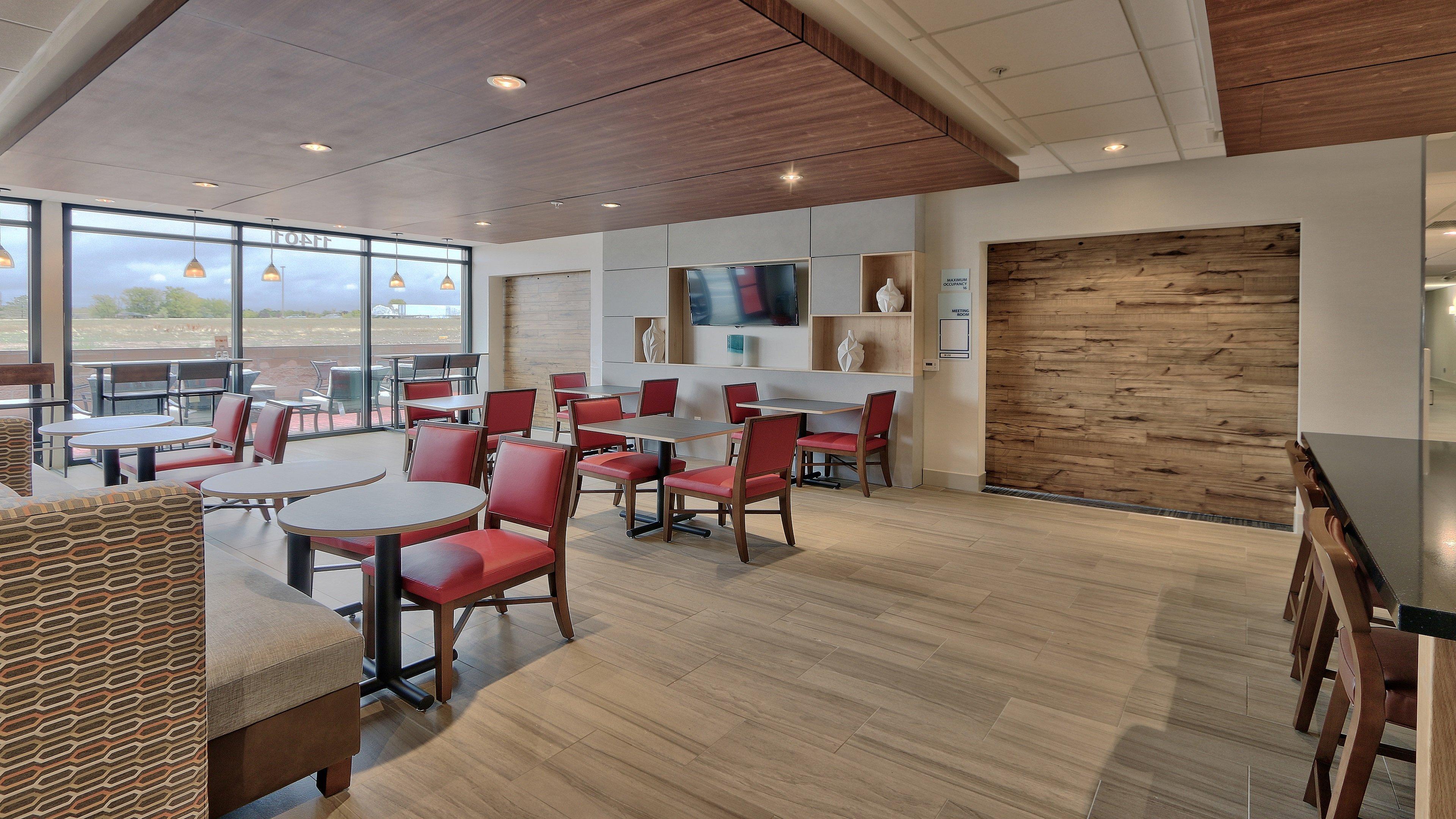 Holiday Inn Express & Suites Broomfield By Ihg Buitenkant foto